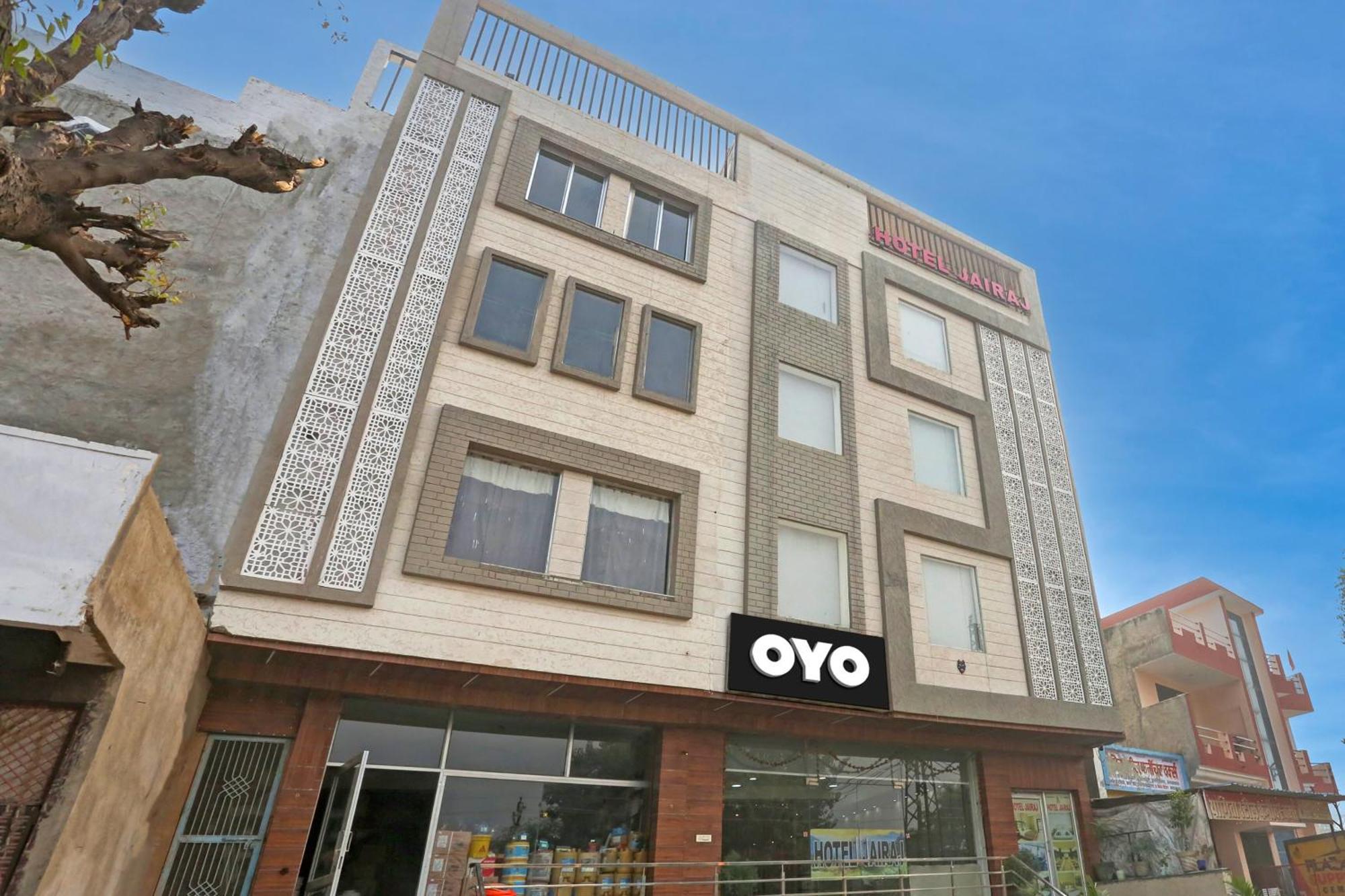 Hotel Collection O Jairaj Alwar Exterior foto