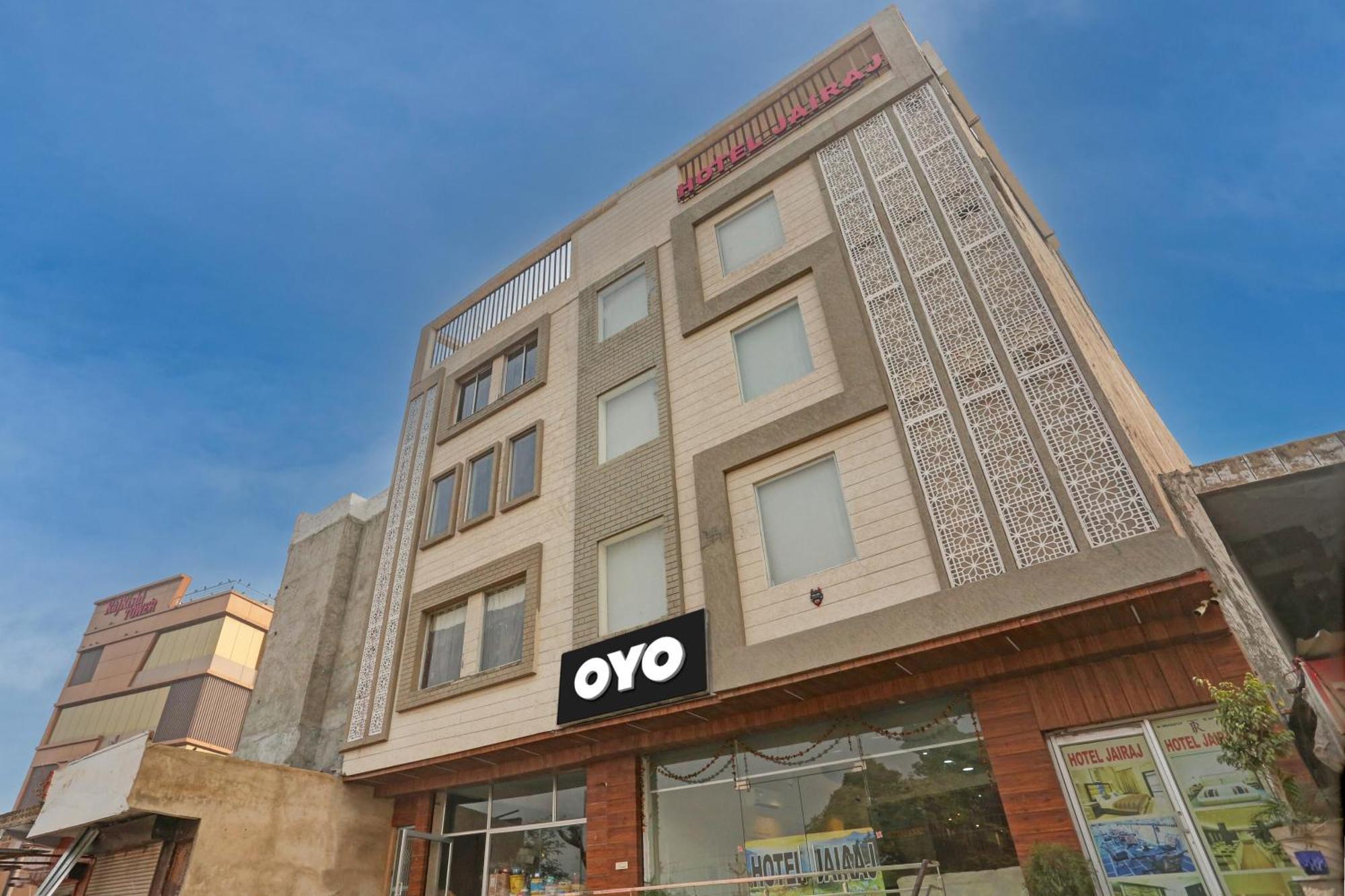Hotel Collection O Jairaj Alwar Exterior foto